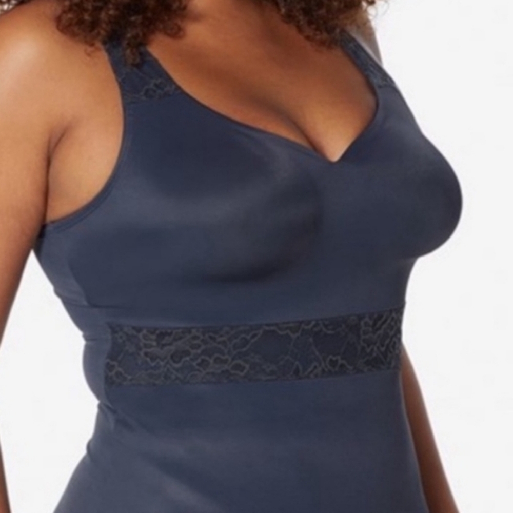 🆕️ sizs 42 Empress Cami Empress Slate Grey Cami